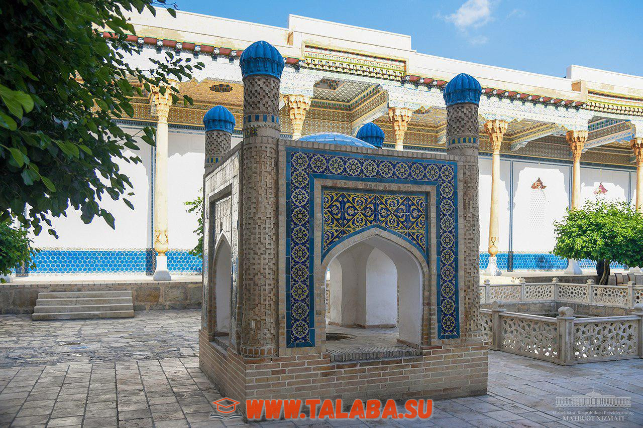 Buxoro. Bahouddin Naqshband yodgorligi